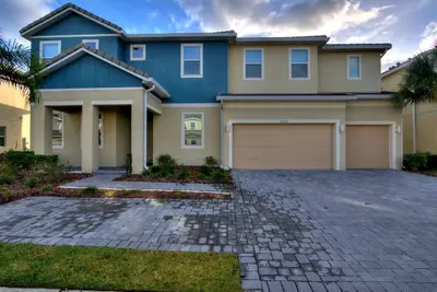 Image de Unbelievable Fourteen-Bedroom Dream Villa close to Disney!