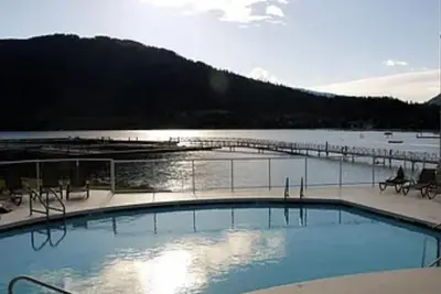 Image de Waterfront condo on Mara Lake w/ Hot Tub and Pool