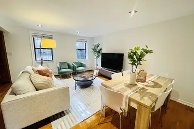 Image de Van Vorst House - 2 Br Apt. Minutes to Nyc
