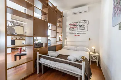 Cozy Studio Apartment near Station - with Parking