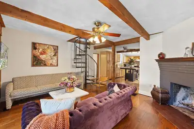 Image de Serene Retreats: Pool, Cabana, Firepit, King Bed-10 mins. to downtown Saint Pete