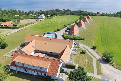 \"Steffi\" - 300m from the sea by Interhome