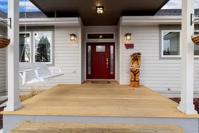 Image de Columbia Falls Home, Steps to Flathead River!