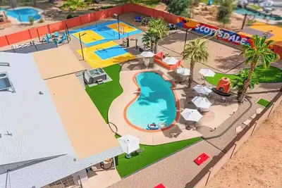 Image de Heated Pool, Volleyball, Pickleball, Hot Tub! Oasis Resort