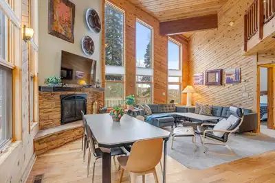 Image de Aoki Michi Retreat! Cabin in Brian Head!