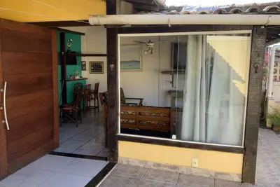 Image de Casa na Avenida Principal de BĂşzios - Perto de Tudo - Aceita Animais