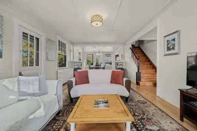 Image de Bar Harbor Bungalow!