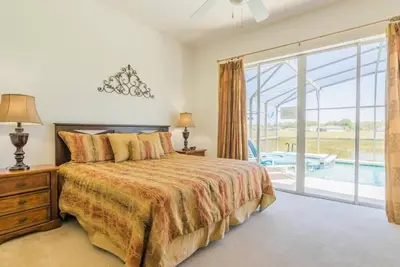 Image de Lake View - No Rear Neighbors - Pool and Spa - Marbella North