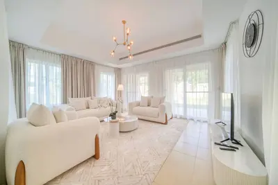 Image de Luxury 3br Villa with Assistant’s Room at Alvorada 4 Arabian Ranches by Deluxe Holiday Homes