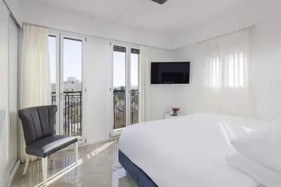 Image de Beautiful apartment in the heart of Geula