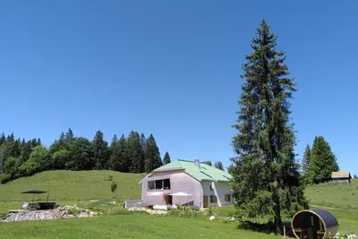 Image de Maison haut de gamme 5 étoiles au coeur d'un environnement naturel préservé