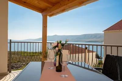 Image de Garçonnière avec la terrasse et la vue sur le mer Zubovici, Pag (As-4141-b)