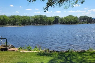Image de Beautiful Riverfront Home near Celebrations. Excellent eagle viewing!