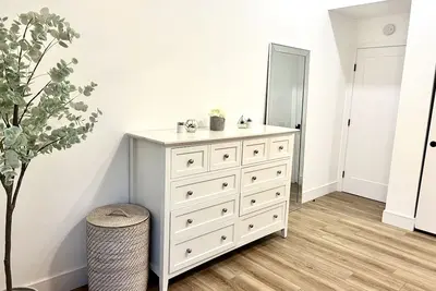 Image de Beautiful Modern Luxury Mount Helix Retreat with Big Backyard Patio Gym Quiet