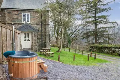 Image de Romantic One Bedroom Cottage In The Hills Above Dolgellau | Deer-Park-Lodge
