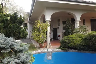 Image de Villa à Garda avec piscine & lac proche