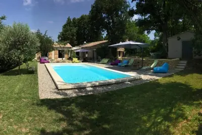 Image de Maison de campagne en Provence. Location du dimanche au dimanche.