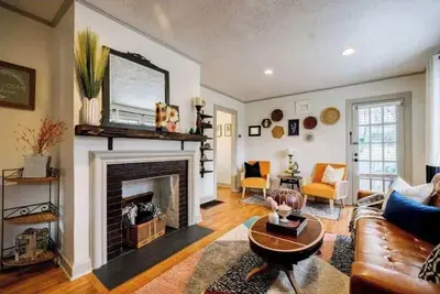 Image de Pet Friendly Bungalow Steps to Inman Park