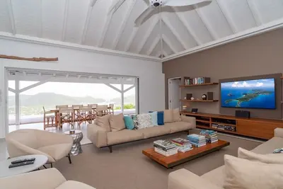 2 Bdrm Peaceful Haven w Views
