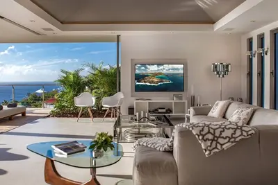 Image de Newly Built 5 Bdrm Luxury Couture Villa w Pool