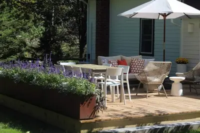 Image de Stylish, private North Fork cottage! Walking distance to Mattituck's Love Lane.