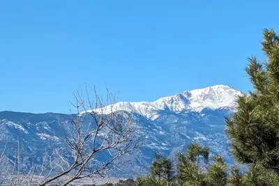 Image de Pet Friendly, Mountain View Home with Park/Playground Access  *see description*