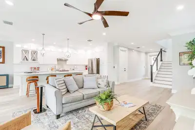 Image de Waterfront Stuart Townhome w/ Private Pool!