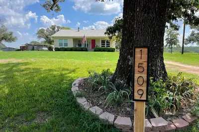 Image de 11 miles from River Run Atv Park! Quiet Country Retreat! Fire Pit! !