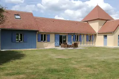Image de Gîte 15 personnes (proche zoo, circuit 24h du Mans)