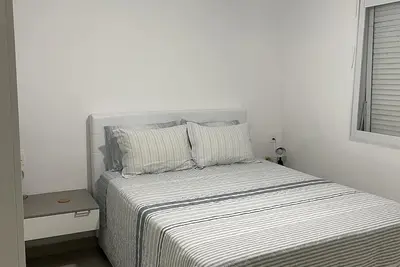Image de Apto Super Confortável, em Santos, Garagem Privativa, 70 mts da Praia, Tudo Novo