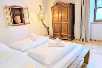 Image de New! Modern Bavarian flair with Mountain View in front of famous Pilatushaus!