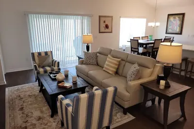 Image de Book in \"The Villages\" for a fabulous lifestyle for either couples or families!