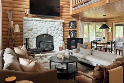Image de Cozy Mountain escape near Park City w/ game room, hot tub for the whole family