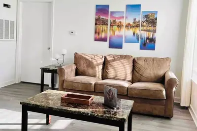 Image de Beautiful & Cozy 2 Bedrooms 2 Baths Apartment near Disney-Orlando