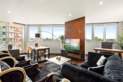 Image de Elegant 1-Bed by Riverside Park & Amenities