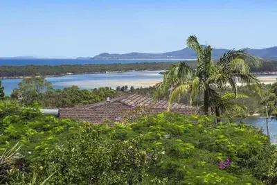 Image de Nambucca Beach House - Home with great sea views, full kitchen & strong Wi-Fi