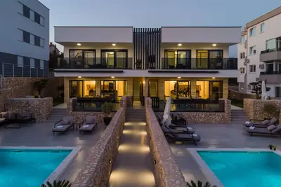 Image de Luxury villa with pool Great Escape