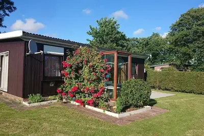 Image de Cozy holiday home in North Holland with private parking near the beach