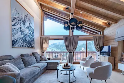 Image de Appartement moderne à Méribel avec balcon, parking et Wifi