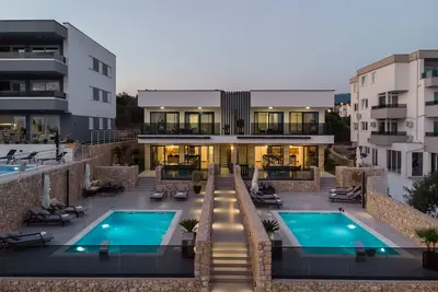 Image de Luxury villa with pool Noa