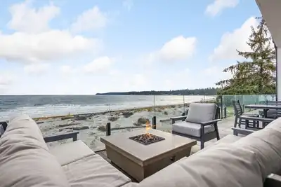 Image de Beachfront Luxury Suite #19 at The Beach House
