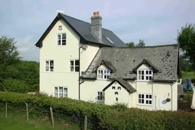 Image de Cosy rural cottage in mid Wales