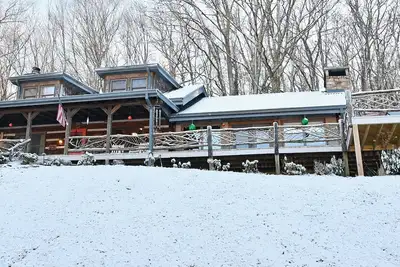 Image de The Lodge Banner Elk. . minutes from Beech & Sugar skiing!