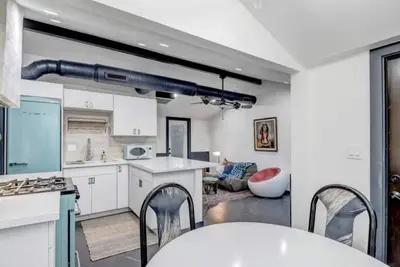 Image de Taylor Street Retreat