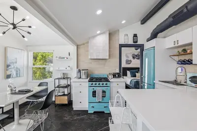 Image de Downtown Phoenix Modern Retreat B | Walkable