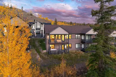 Image de Luxury River Run Chalet 101 I Great Views I Private Hot Tub I Best Price I Discounted Attractions
