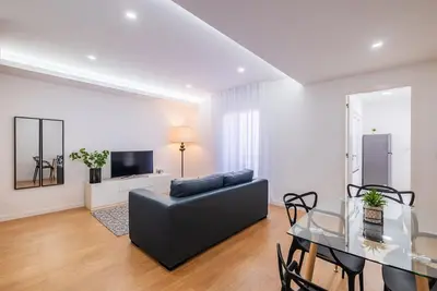 Image de Host & Chill®️ - Ponta Delgada Flats Ii