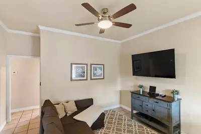 Image de Cozy Home in the Sacramento Suburbs!