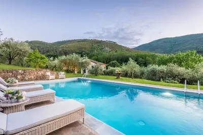 Image de Citrus Charm Farmhouse, a Country Villa with Pool on the hills of Lucca