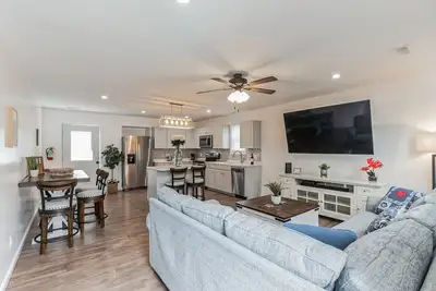 Image de Cozy Beach Cottage just minutes from historic Cape May Pet Friendly!